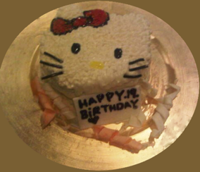 Hello Kitty Cake